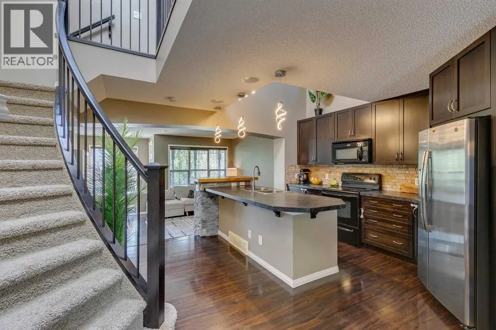 30 Auburn Bay View SE