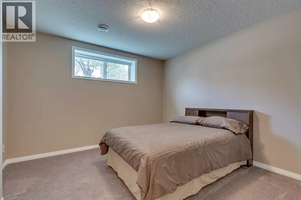 255 Cranford Close SE
