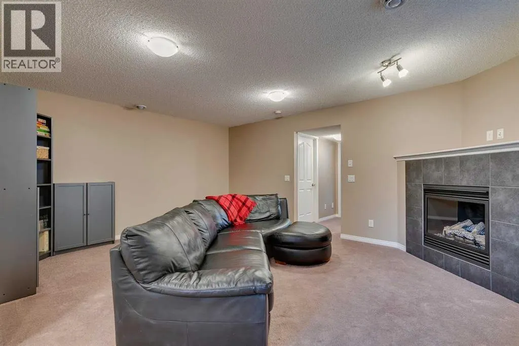 255 Cranford Close SE
