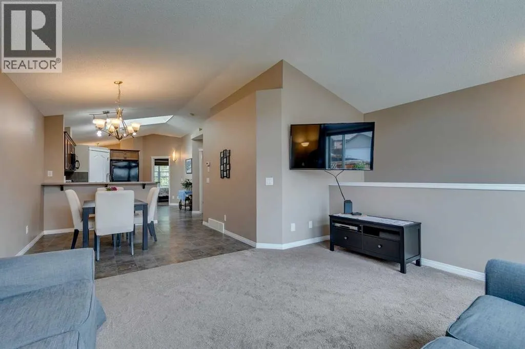 255 Cranford Close SE