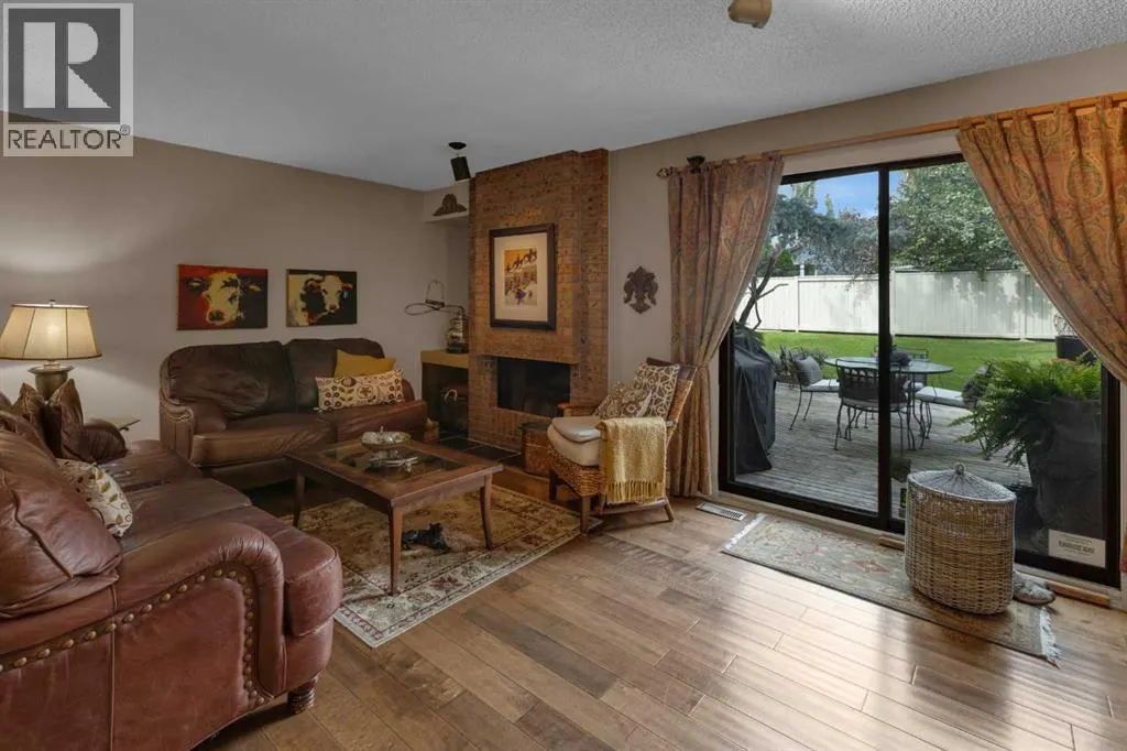 120 Deercross Road SE