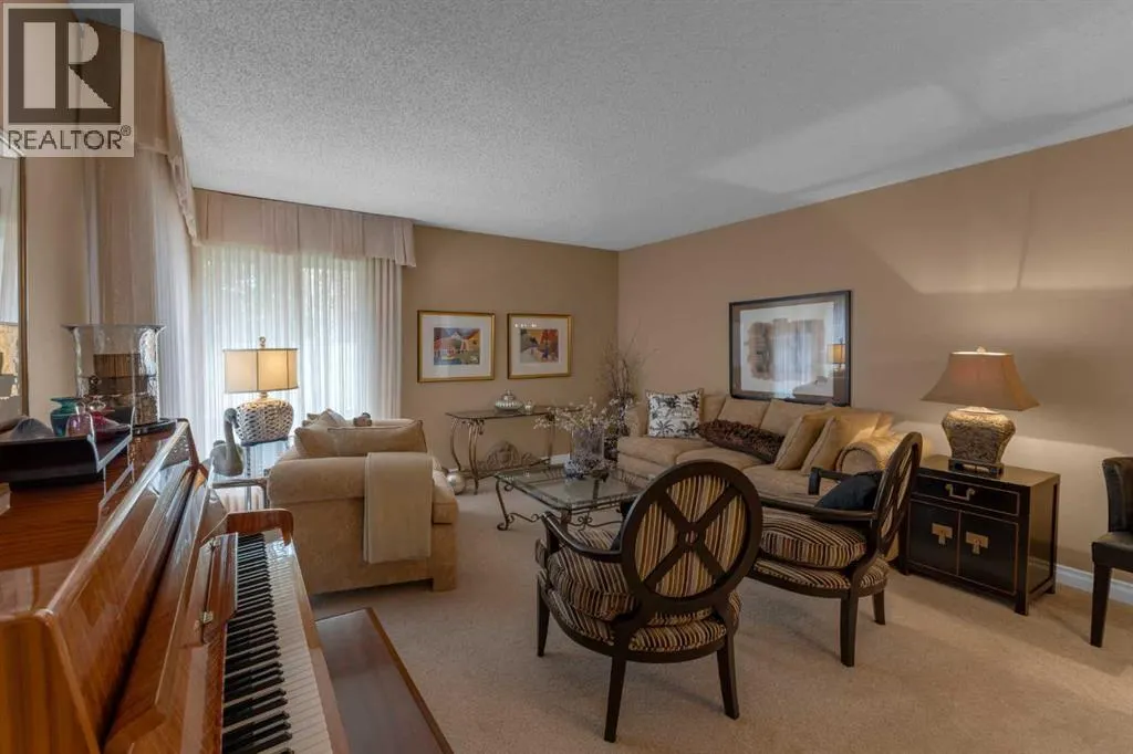 120 Deercross Road SE