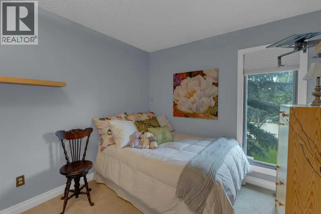 120 Deercross Road SE