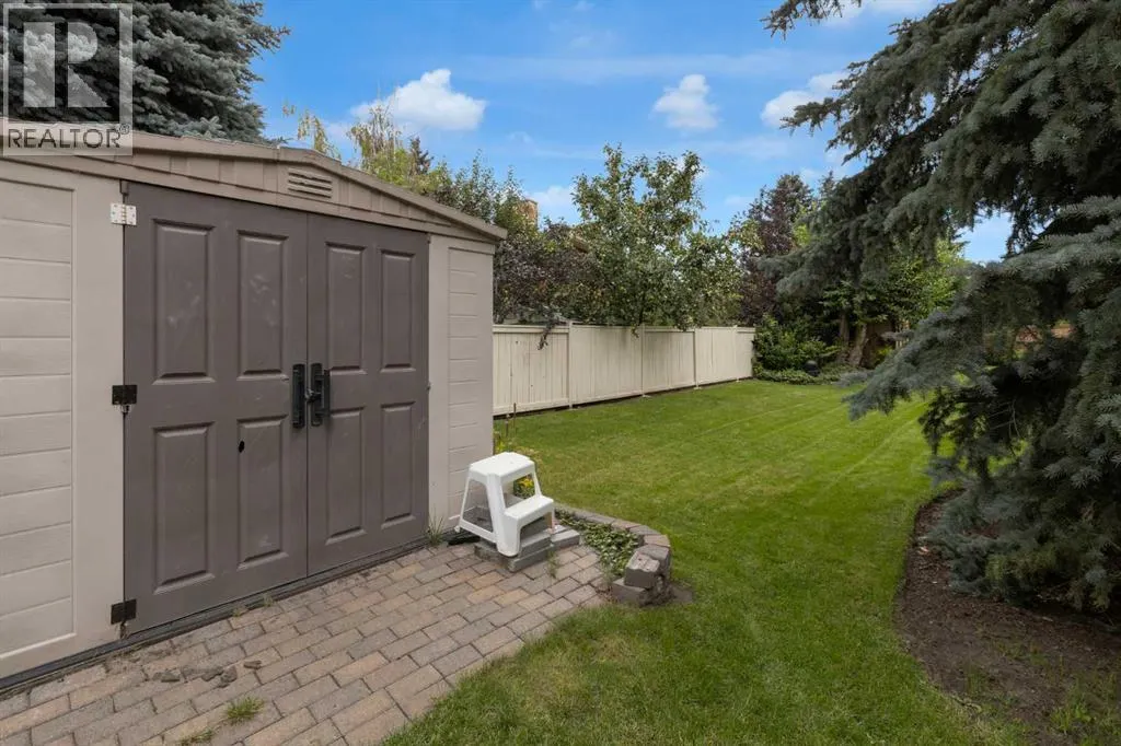 120 Deercross Road SE