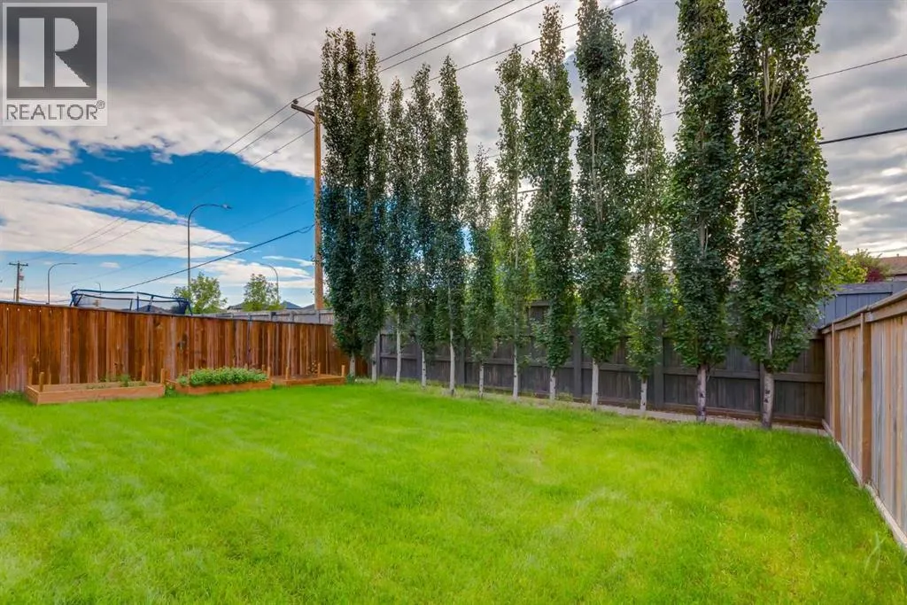 165 Bayside Loop SW