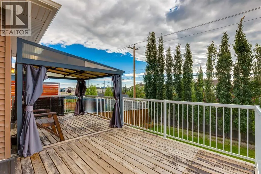 165 Bayside Loop SW