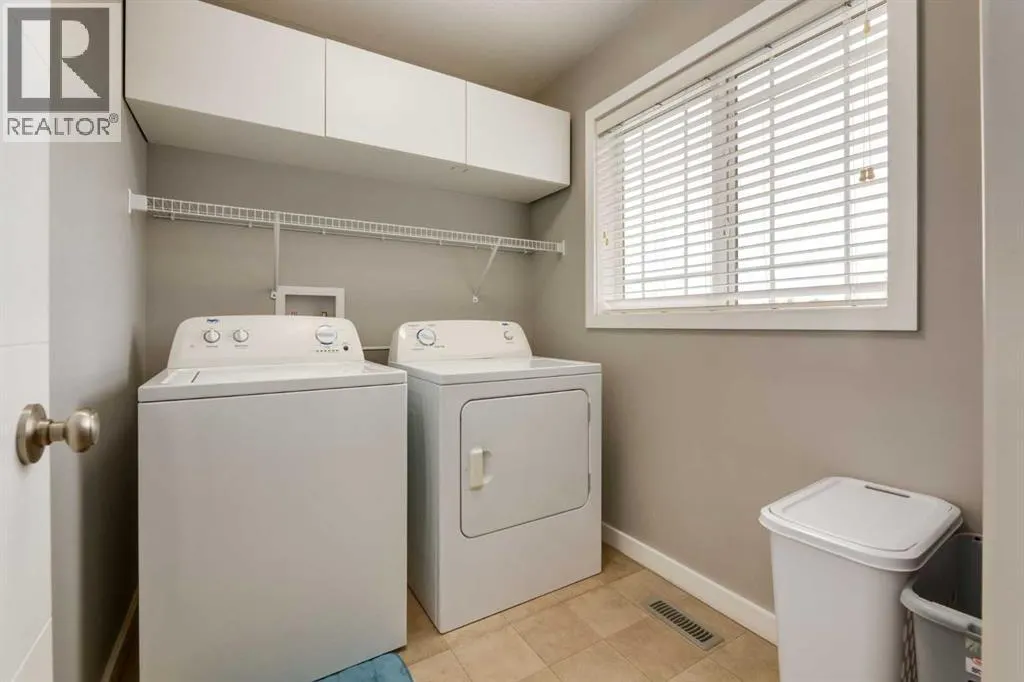 165 Bayside Loop SW