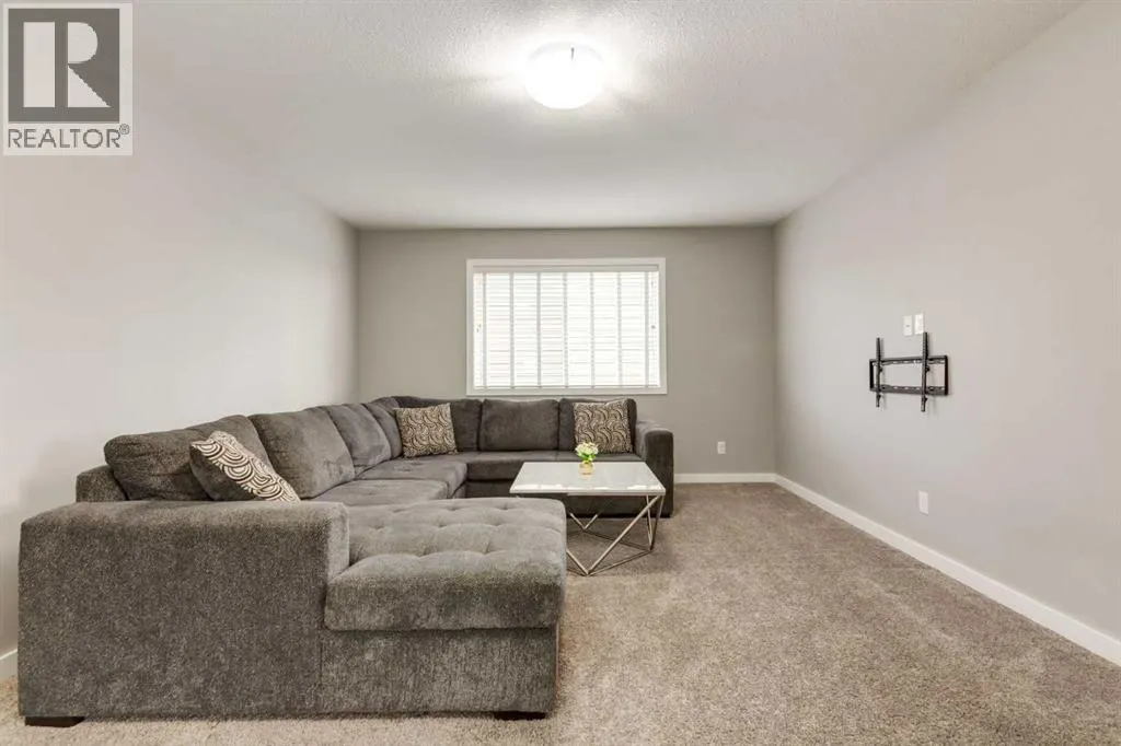 165 Bayside Loop SW