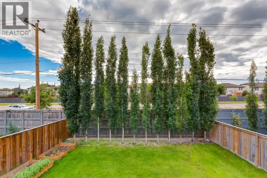 165 Bayside Loop SW