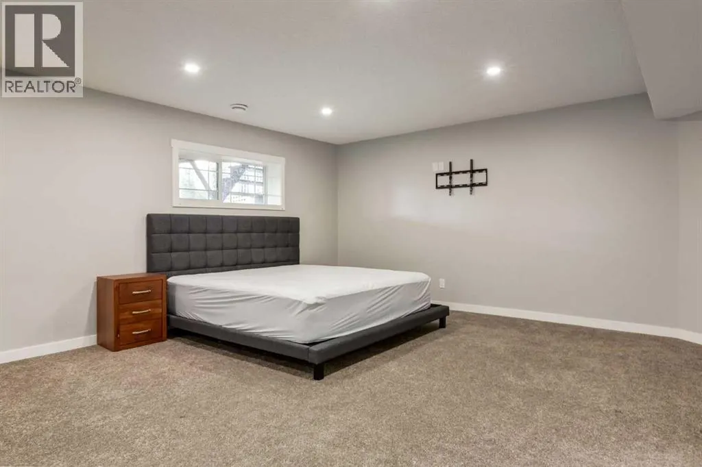 165 Bayside Loop SW