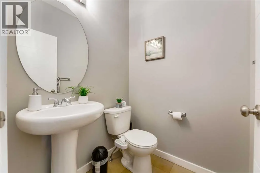 165 Bayside Loop SW