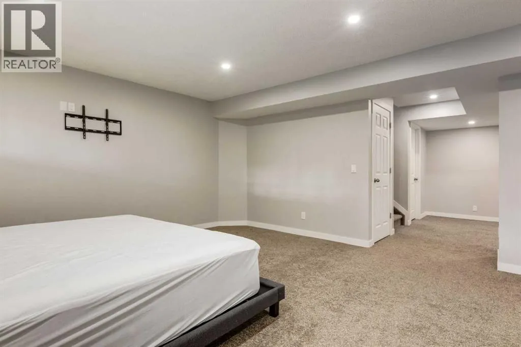165 Bayside Loop SW