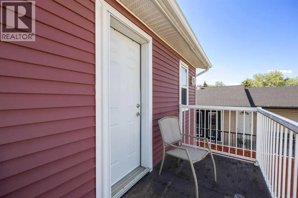 313 Hillcrest Drive
