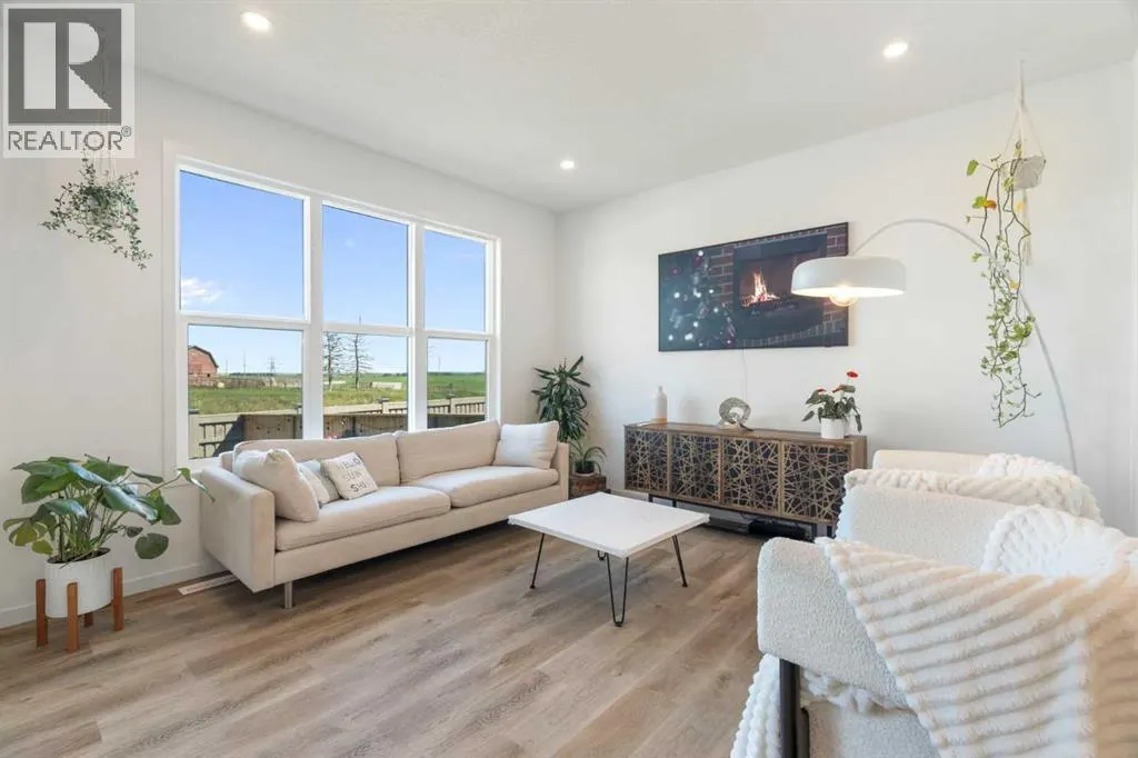 36 Magnolia Bay SE