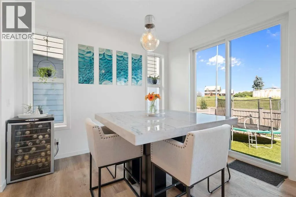36 Magnolia Bay SE