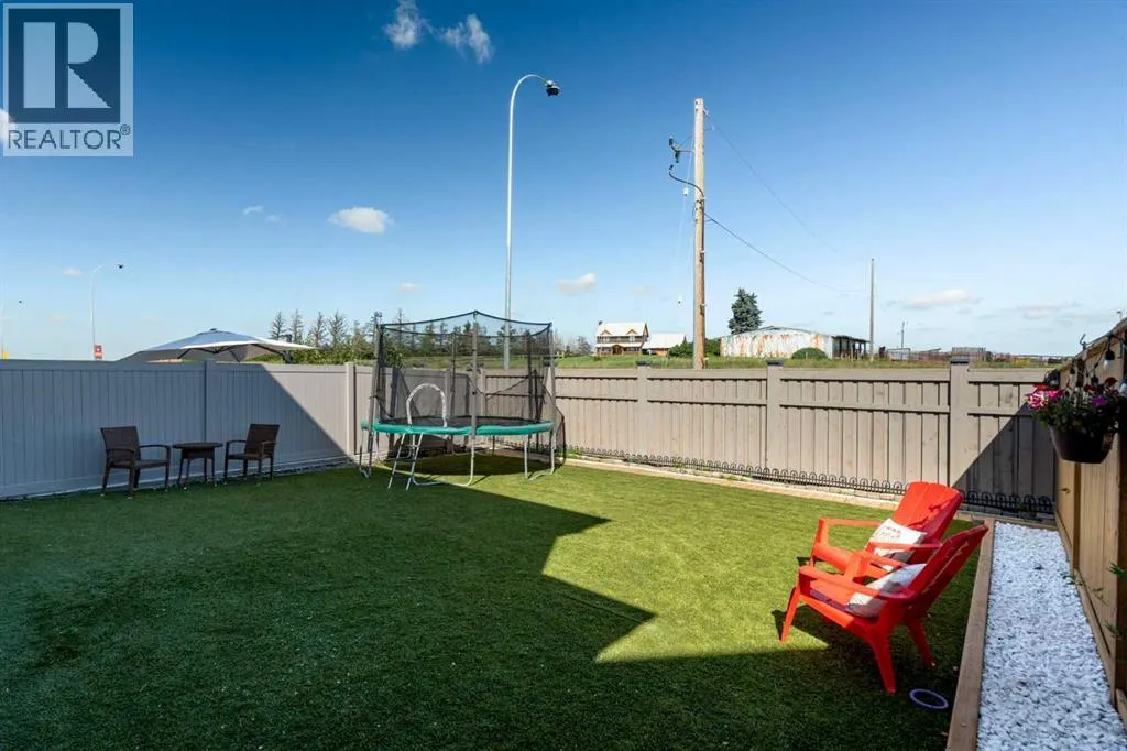 36 Magnolia Bay SE