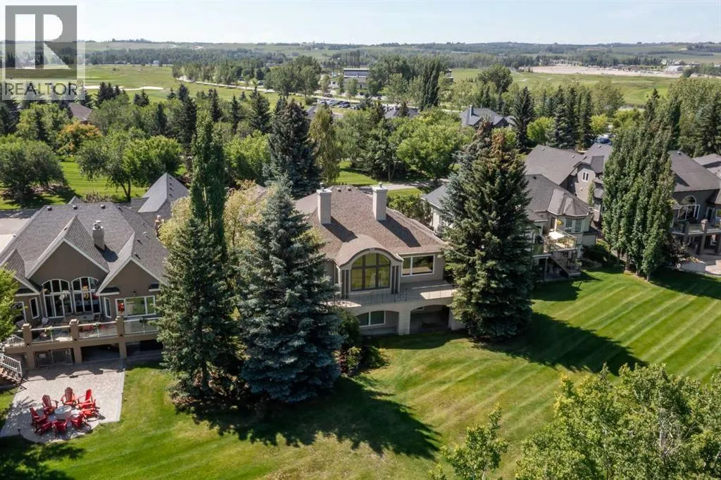 33 Ridge Pointe Drive