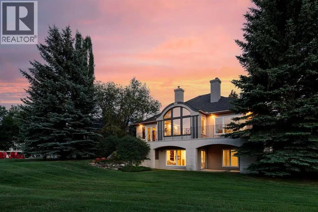 33 Ridge Pointe Drive