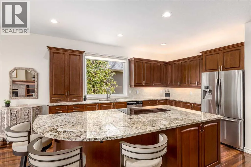 33 Ridge Pointe Drive