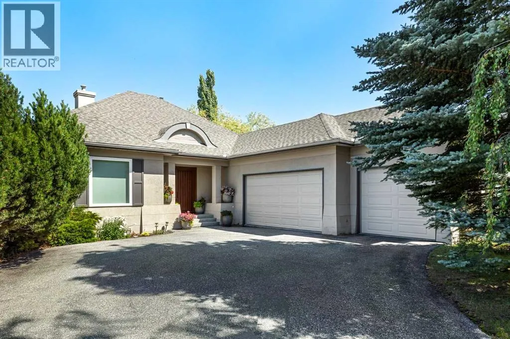 33 Ridge Pointe Drive