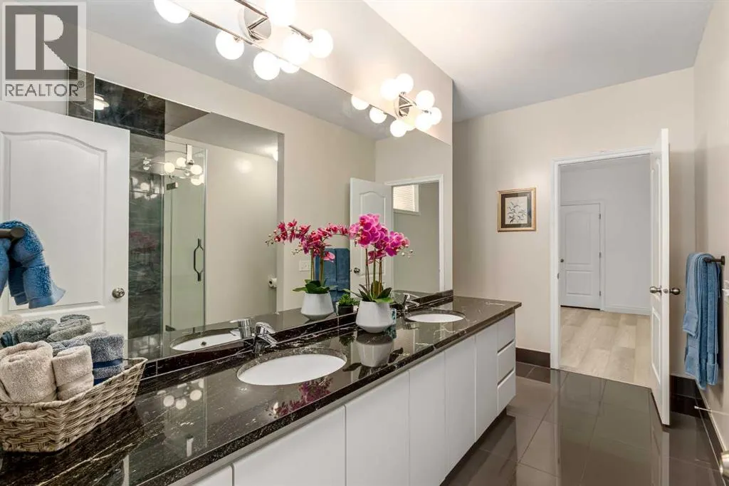 33 Ridge Pointe Drive