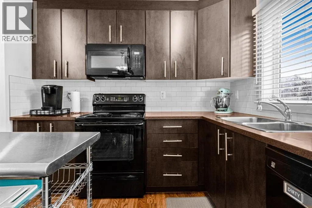 1006, 2445 Kingsland Road SE