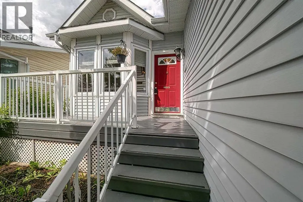 456 Hawkhill Place NW
