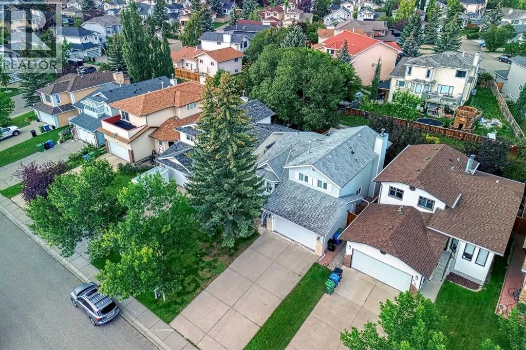 456 Hawkhill Place NW
