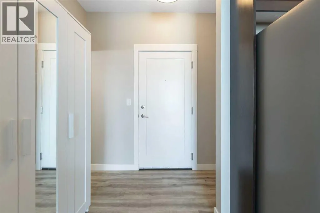406, 10 Walgrove Walk SE