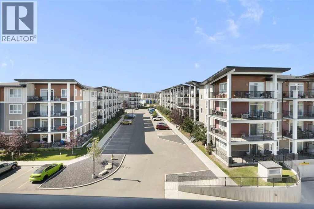 406, 10 Walgrove Walk SE