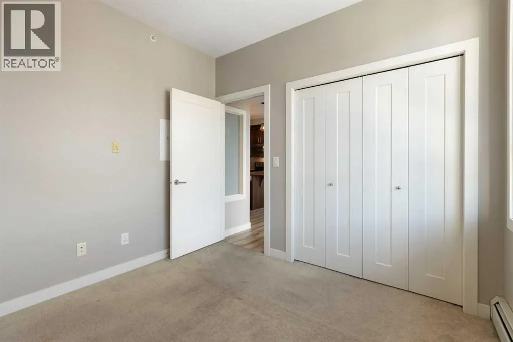 406, 10 Walgrove Walk SE
