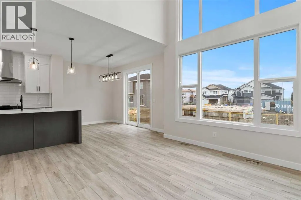 354 Kinniburgh Loop