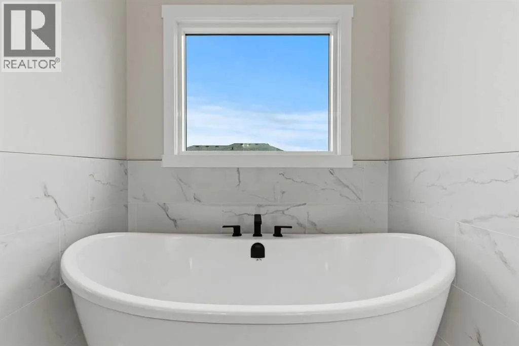354 Kinniburgh Loop