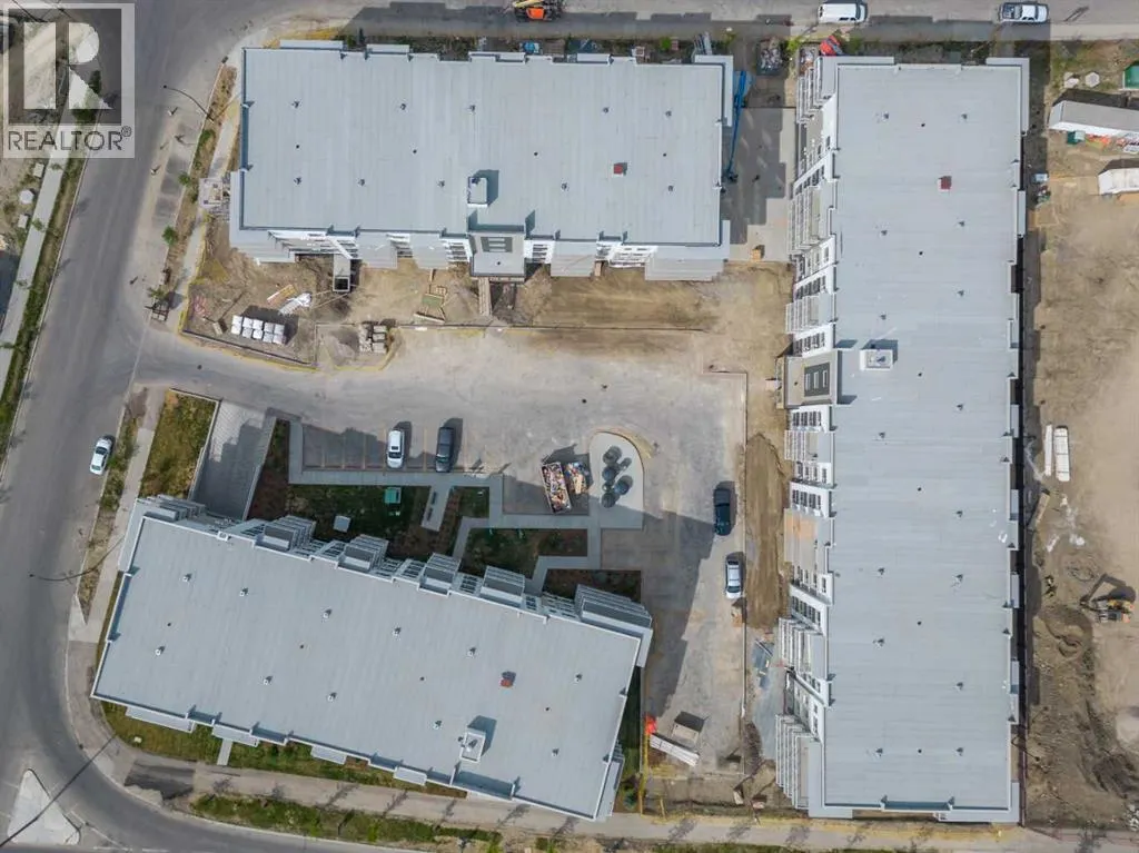 1209, 220 Seton Grove SE