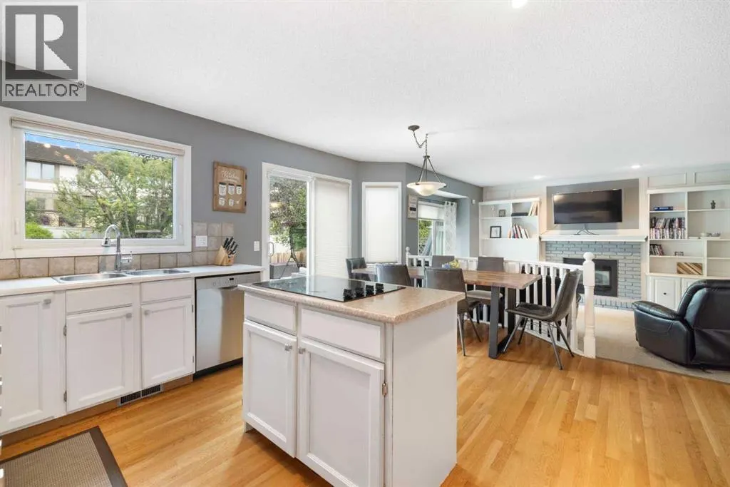 156 Woodfield Road SW