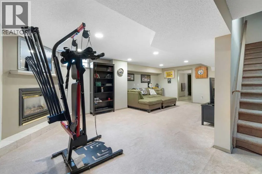 156 Woodfield Road SW