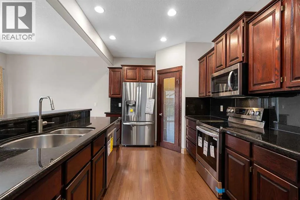 151 Cove Close