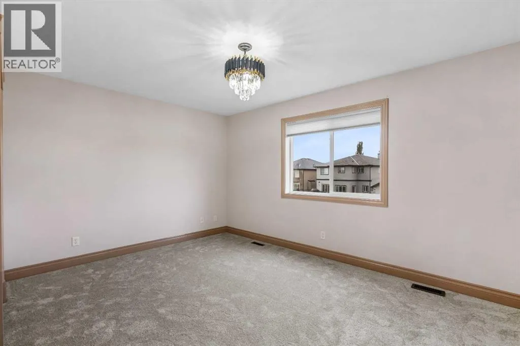 151 Cove Close