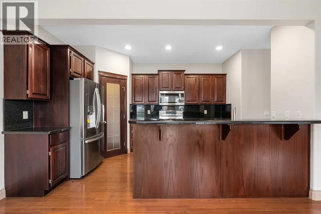 151 Cove Close