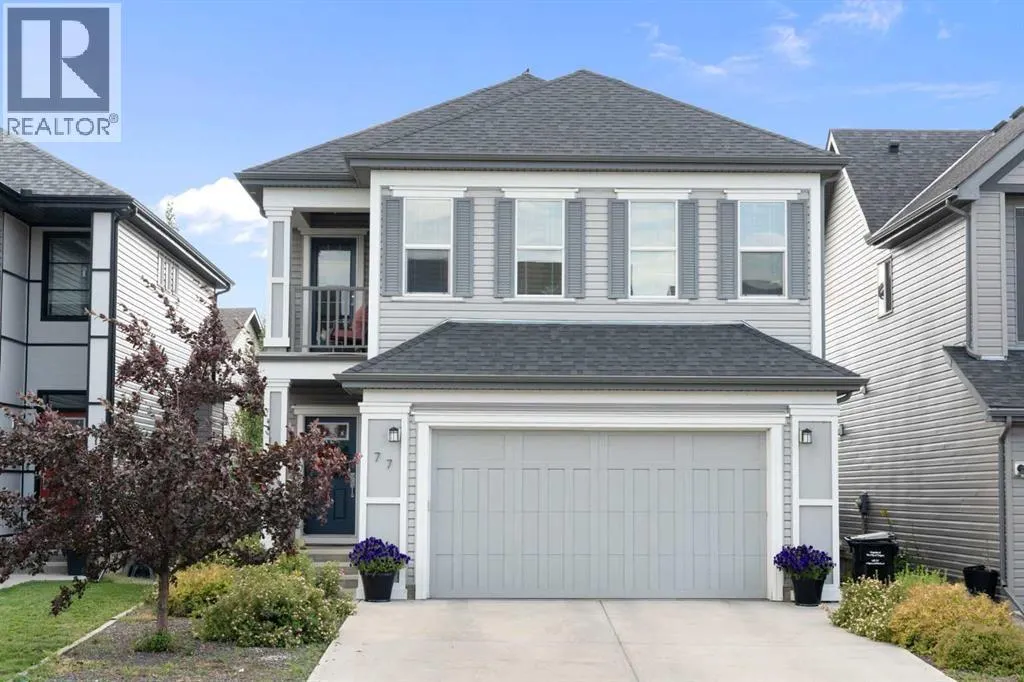 77 Copperpond Street SE