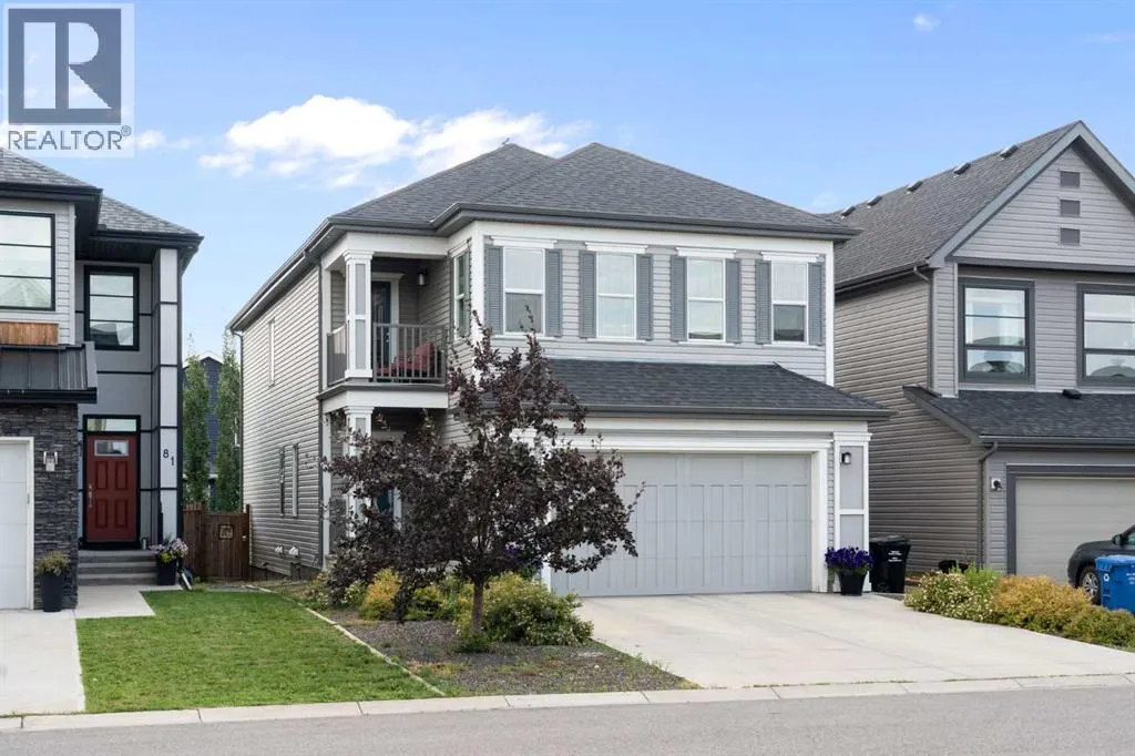 77 Copperpond Street SE