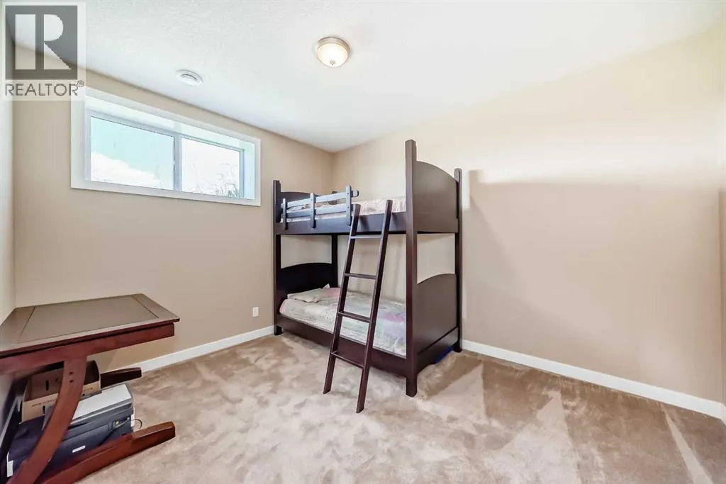 196096 144 Street W