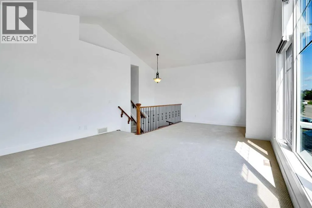 444 Evanston View NW