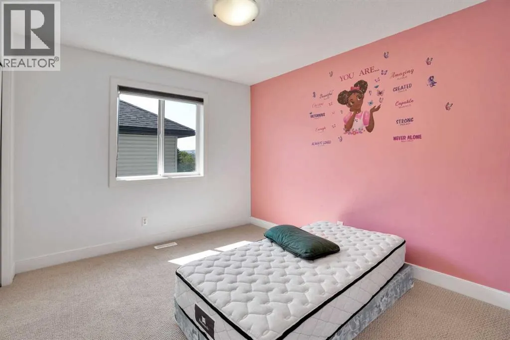 444 Evanston View NW