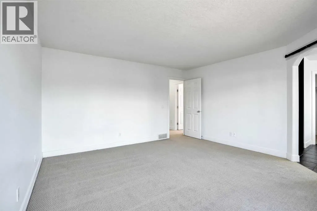 444 Evanston View NW