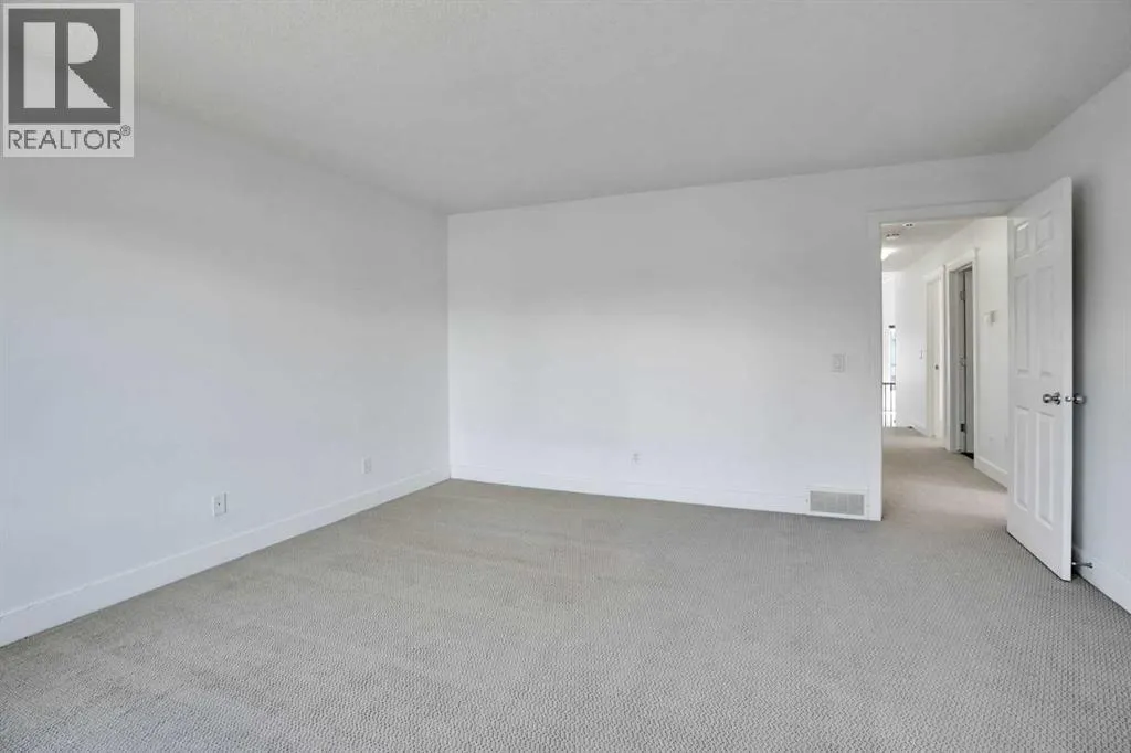 444 Evanston View NW