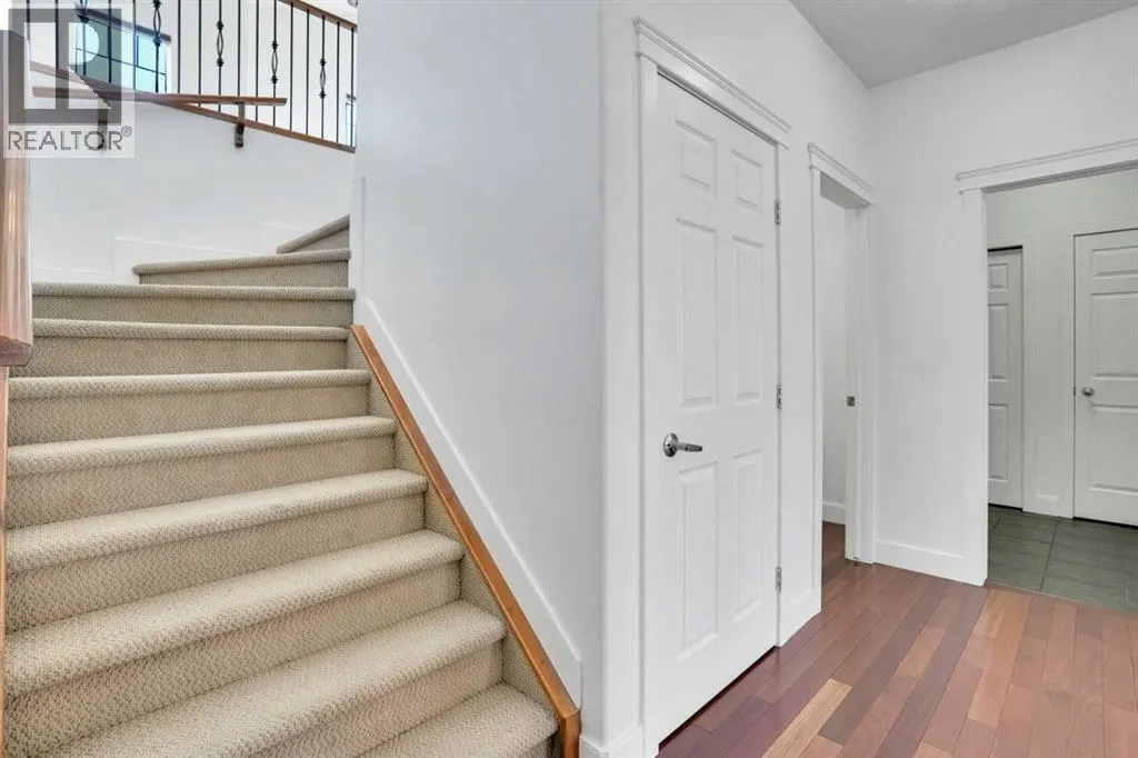 444 Evanston View NW