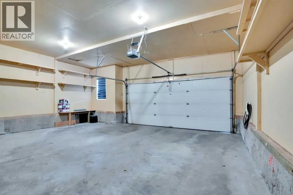 444 Evanston View NW