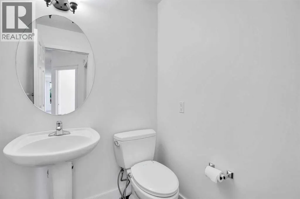 444 Evanston View NW