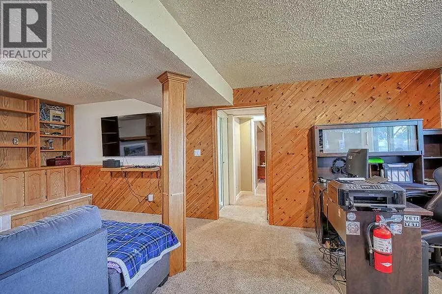 129 Young Crescent